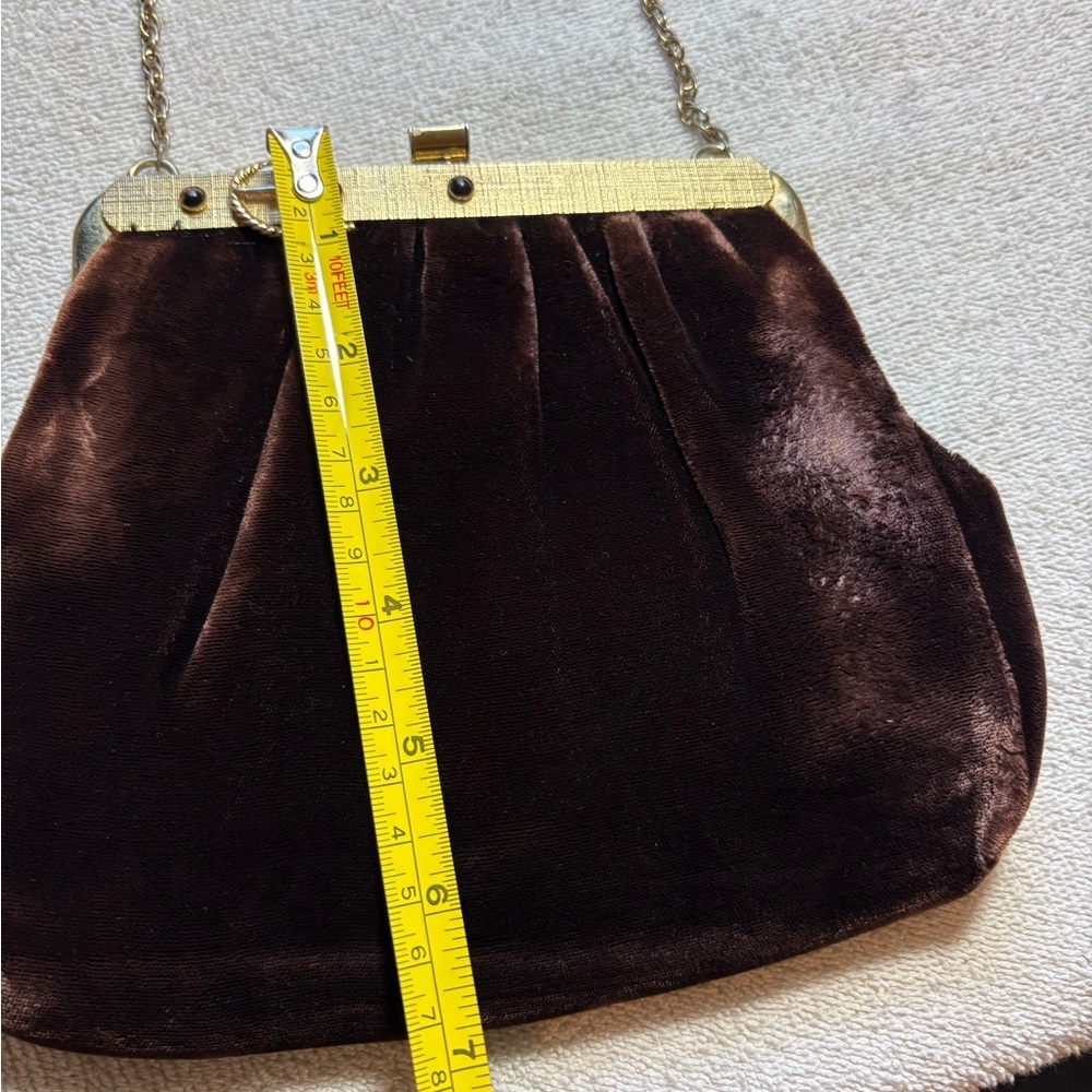 Vintage 1940's Harry Levine Brown Velvet Clutch with Gold Accents - Picture 9 of 10